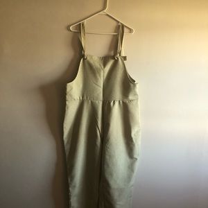 One piece women’s cotton blend jumpsuit size L